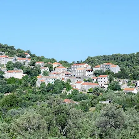 Apartamento Teuta House In National Park