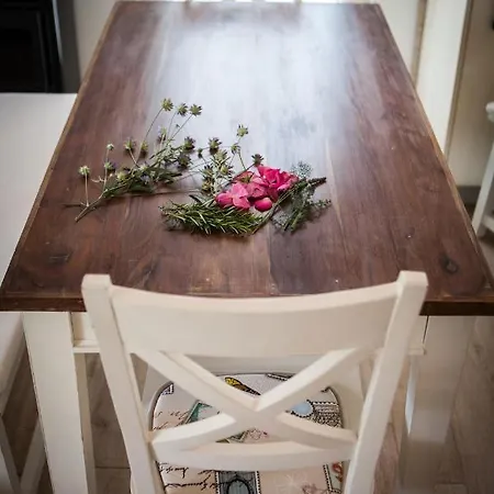 Teuta House In National Park *