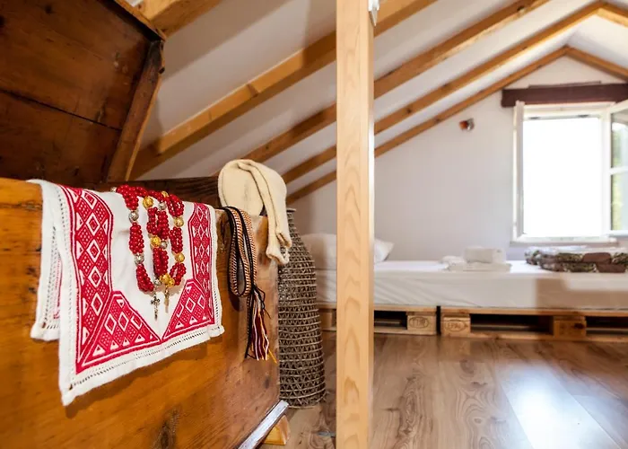 Teuta House In National Park Goveđari