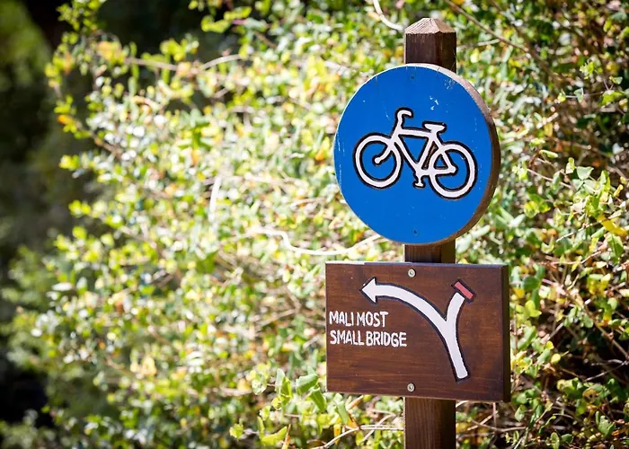 Teuta House In National Park Apartmán