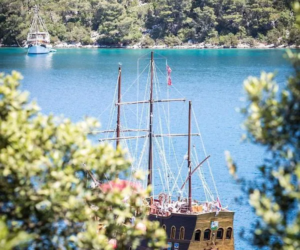 Teuta House In National Park Apartmán