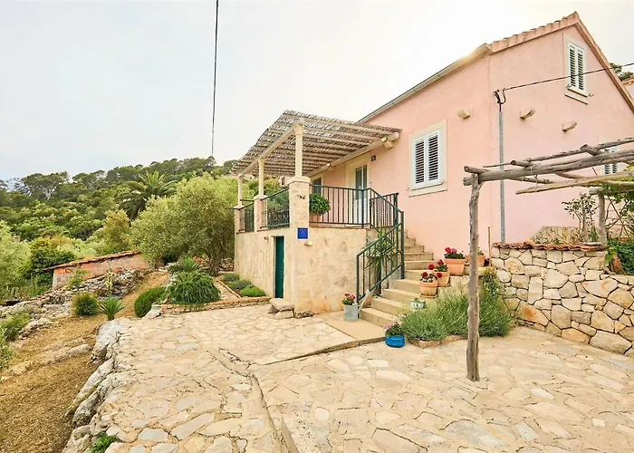 Teuta House In National Park