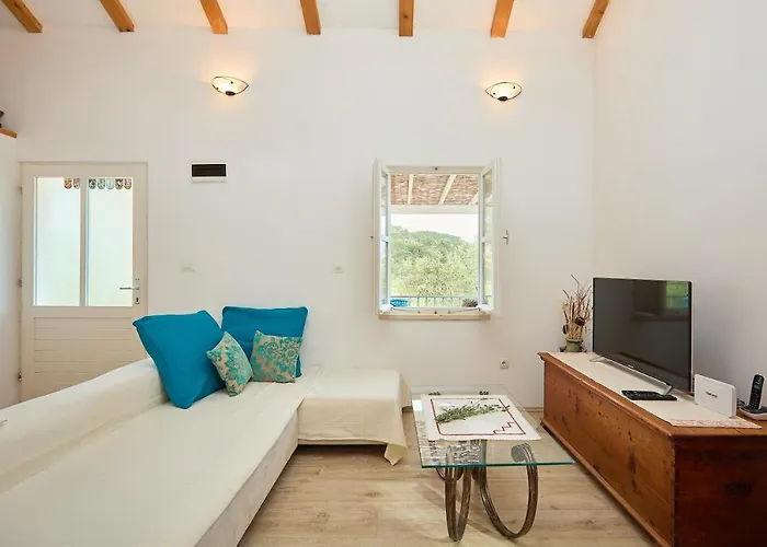 Teuta House In National Park Apartmán *